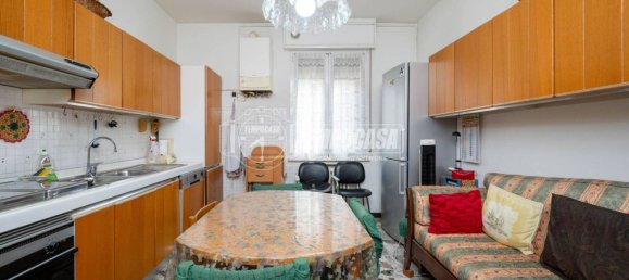 3 bedrooms Apartment in Sassuolo, Italy No. 258255 10