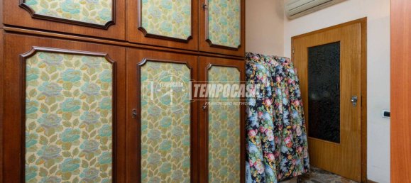 3 bedrooms Apartment in Sassuolo, Italy No. 258255 20