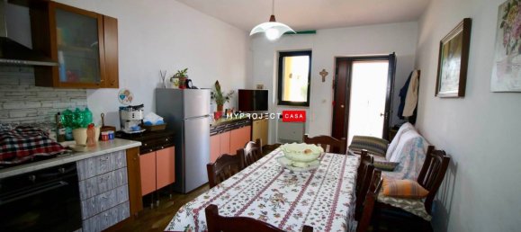 5 bedrooms Villa in Martina Franca, Italy No. 117769 16