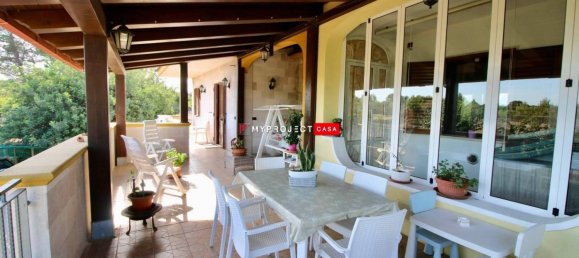 5 bedrooms Villa in Martina Franca, Italy No. 117769 35