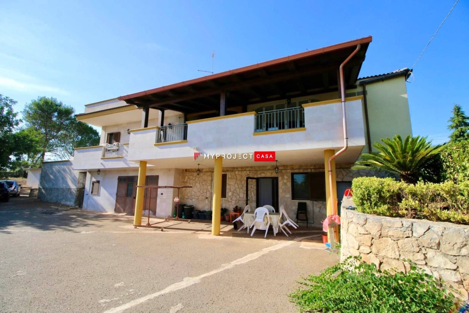 5 bedrooms Villa in Martina Franca, Italy No. 117769