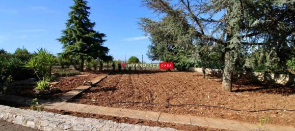 5 bedrooms Villa in Martina Franca, Italy No. 117769 41