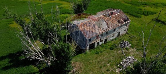 Studio in Santa Maria Nuova, Italy No. 8335 2