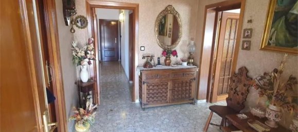 4 bedrooms House in Chapineria, Spain No. 164692 3