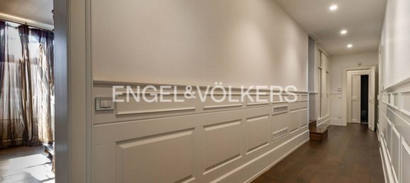 Вилла с 4 спальнями в Бари, Италия № 128079 40