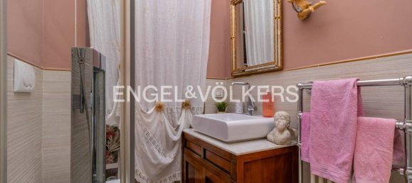 Вилла с 4 спальнями в Бари, Италия № 128079 37