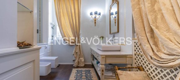 Вилла с 4 спальнями в Бари, Италия № 128079 9