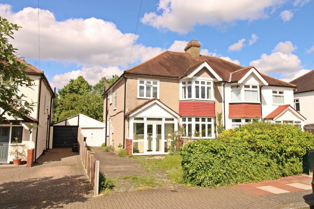 4 bedrooms House in Beckenham, United Kingdom No. 1125