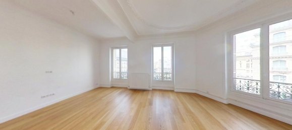3 bedrooms Apartment in Paris, France No. 360762 8