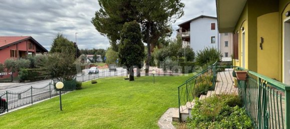 Apartamento de 2 dormitorios en Desenzano del Garda, Italy No. 322283 16