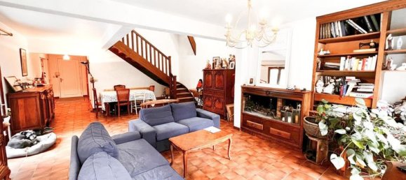 5 bedrooms House in Vaux-sur-Seine, France No. 281305 2