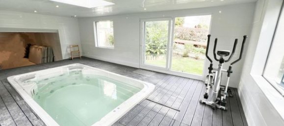 5 bedrooms House in Vaux-sur-Seine, France No. 281305 14