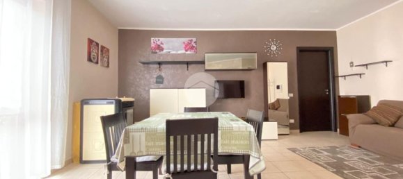 3 rooms Apartment in Montalto Uffugo, Italy No. 180525 8