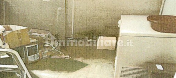 5-salle Entrepôt à Varese, Italy No. 94079 3