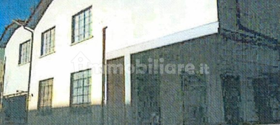 5-salle Entrepôt à Varese, Italy No. 94079 6