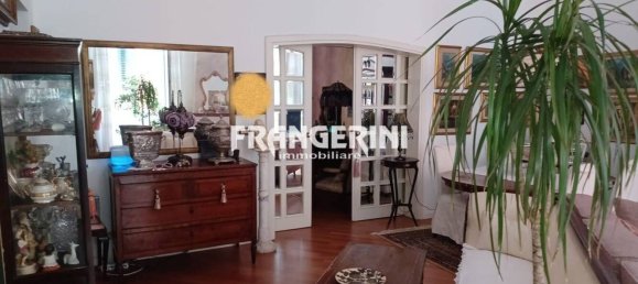 7 rooms Apartment in Livorno, Italy No. 265172 10