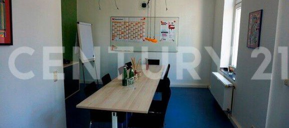 Здание с 11 комнатами в Дюрен, Германия № 272012 17