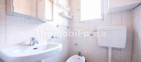 1 bedroom Apartment in Bologna, Italy No. 271406 13