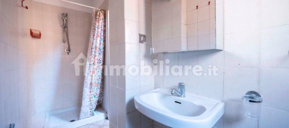 1 bedroom Apartment in Bologna, Italy No. 271406 12