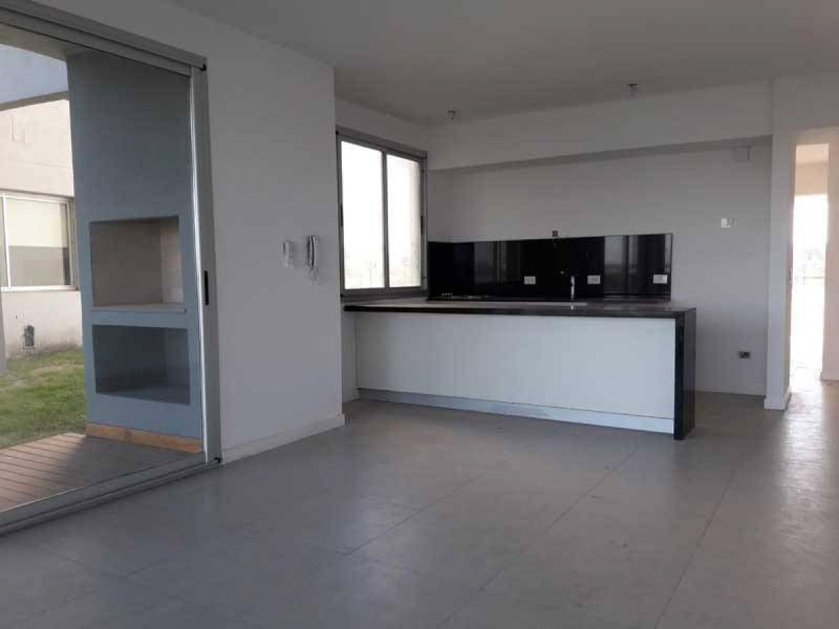 Квартира с 2 спальнями в Тигре, Аргентина № 58119