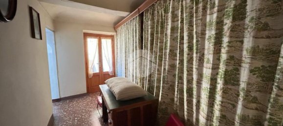 4 bedrooms House in Portacomaro, Italy No. 56156 16