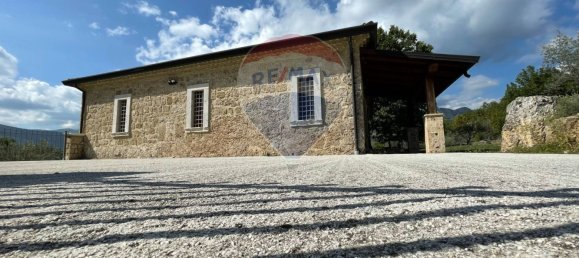 Дом с 1 спальней в Роккетта а Вольтурно, Италия № 308700 48