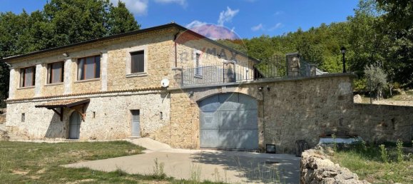 Дом с 1 спальней в Роккетта а Вольтурно, Италия № 308700 15