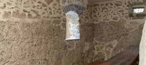 Дом с 1 спальней в Роккетта а Вольтурно, Италия № 308700 41