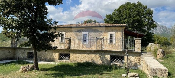 Дом с 1 спальней в Роккетта а Вольтурно, Италия № 308700 22