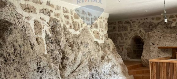 Дом с 1 спальней в Роккетта а Вольтурно, Италия № 308700 40