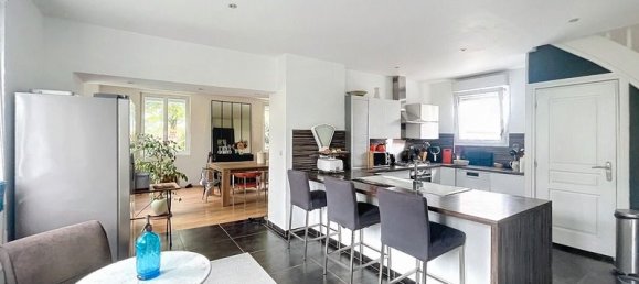 Casa de 3 dormitorios en Vendin-le-Vieil, France No. 266325 3