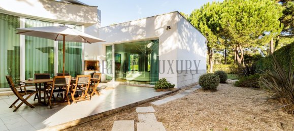 5 bedrooms Villa in Almada, Portugal No. 122778 2