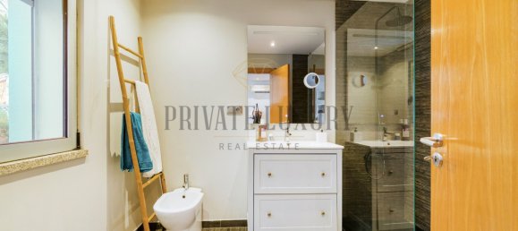 5 bedrooms Villa in Almada, Portugal No. 122778 19