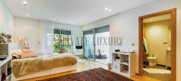 5 bedrooms Villa in Almada, Portugal No. 122778 17