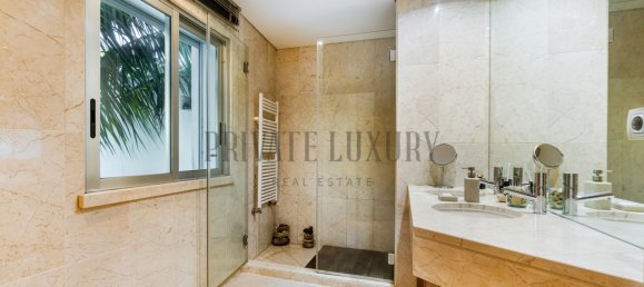 5 bedrooms Villa in Almada, Portugal No. 122778 15