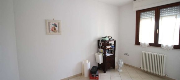 3-Zimmer Wohnung in Tavullia, Italy, Nr. 224485 10