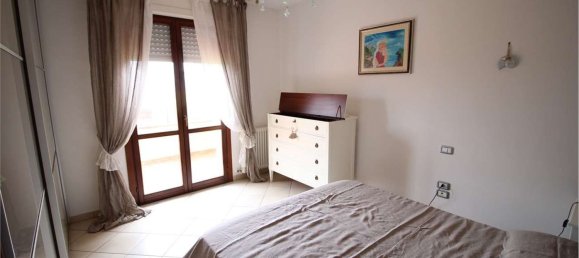 3-Zimmer Wohnung in Tavullia, Italy, Nr. 224485 9