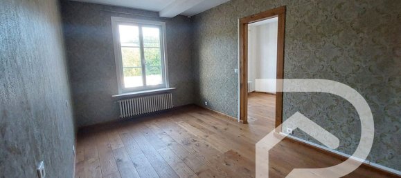 Casa de 3 dormitorios en Crepy-en-Valois, France No. 58795 4