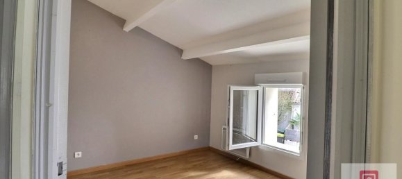 3 bedrooms Townhouse in Ballon, France No. 105457 7
