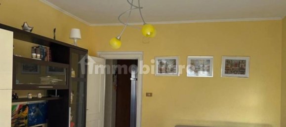 Apartamento de 2 dormitorios en Rome, Italy No. 130479 4