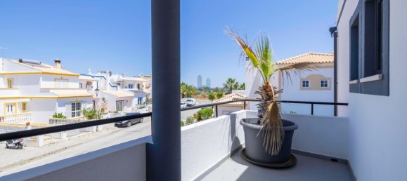 5 Schlafzimmer Villa in Armacao de Pera, Portugal, Nr. 240325 32