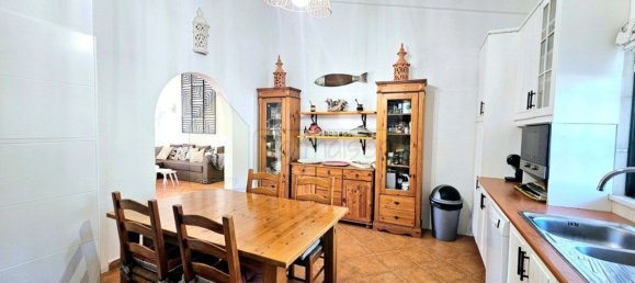 3 bedrooms House in Faro, Portugal No. 104163 12