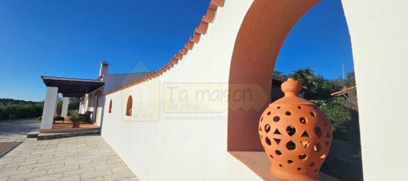 3 bedrooms House in Faro, Portugal No. 104163 2