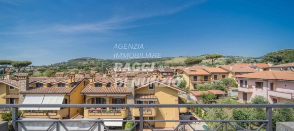 3 rooms Penthouse in Grottaferrata, Italy No. 14926 13