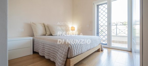3 rooms Penthouse in Grottaferrata, Italy No. 14926 18