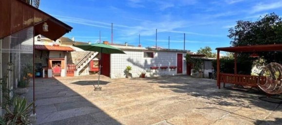 7 bedrooms House in Matosinhos, Portugal No. 134883 2