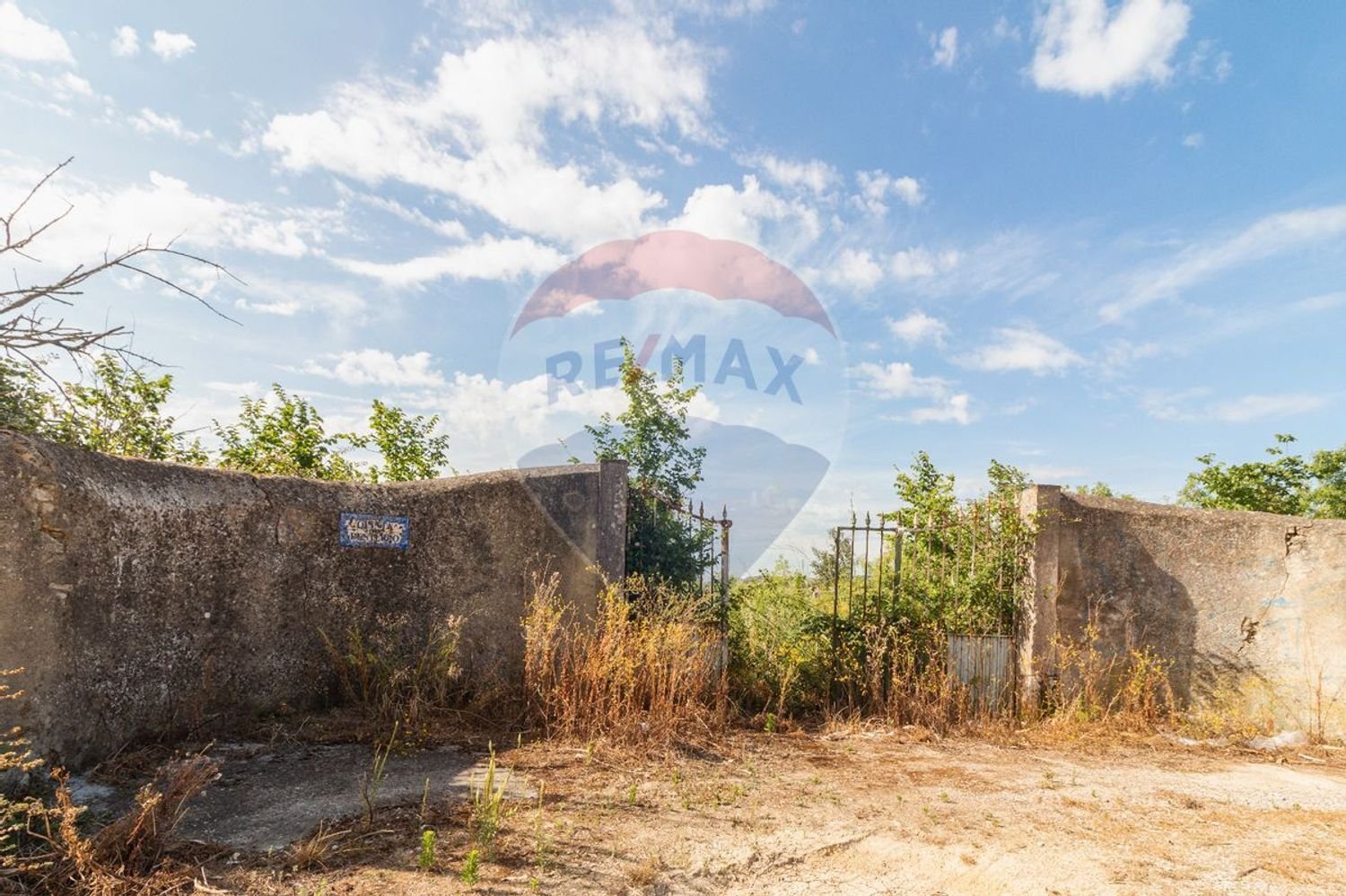 14541m² Land in Vila Franca de Xira, Portugal No. 72352