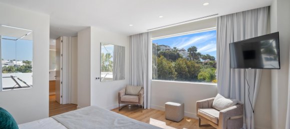 5 bedrooms Villa in Malaga, Spain No. 116681 36