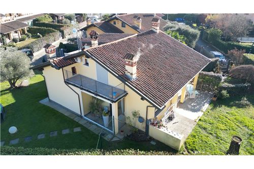 3 Schlafzimmer Villa in Occhieppo Superiore, Italy, Nr. 279261