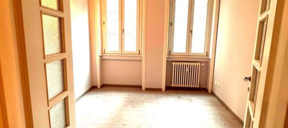 5 غرف نوم شقة في Varese, Italy رقم 363469 11